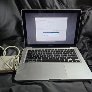 Apple MacBook Pro 13 Inch laptop 4GB (Mid 2012) 2.5 GHZ Mojave Intel Core i5